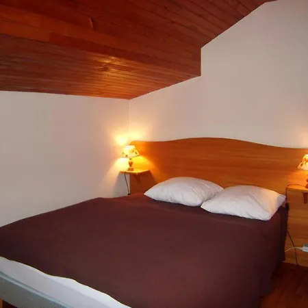 8 Pers. Au Pied Des Pistes Avec Parking A 50m Des Remontees Mecaniques - Fr-1-733-2 *